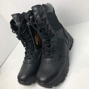 Thorogood Women’s Waterproof combat boots Sz 8